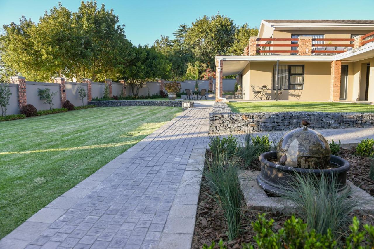Four Palms Accommodation Durbanville Exterior photo