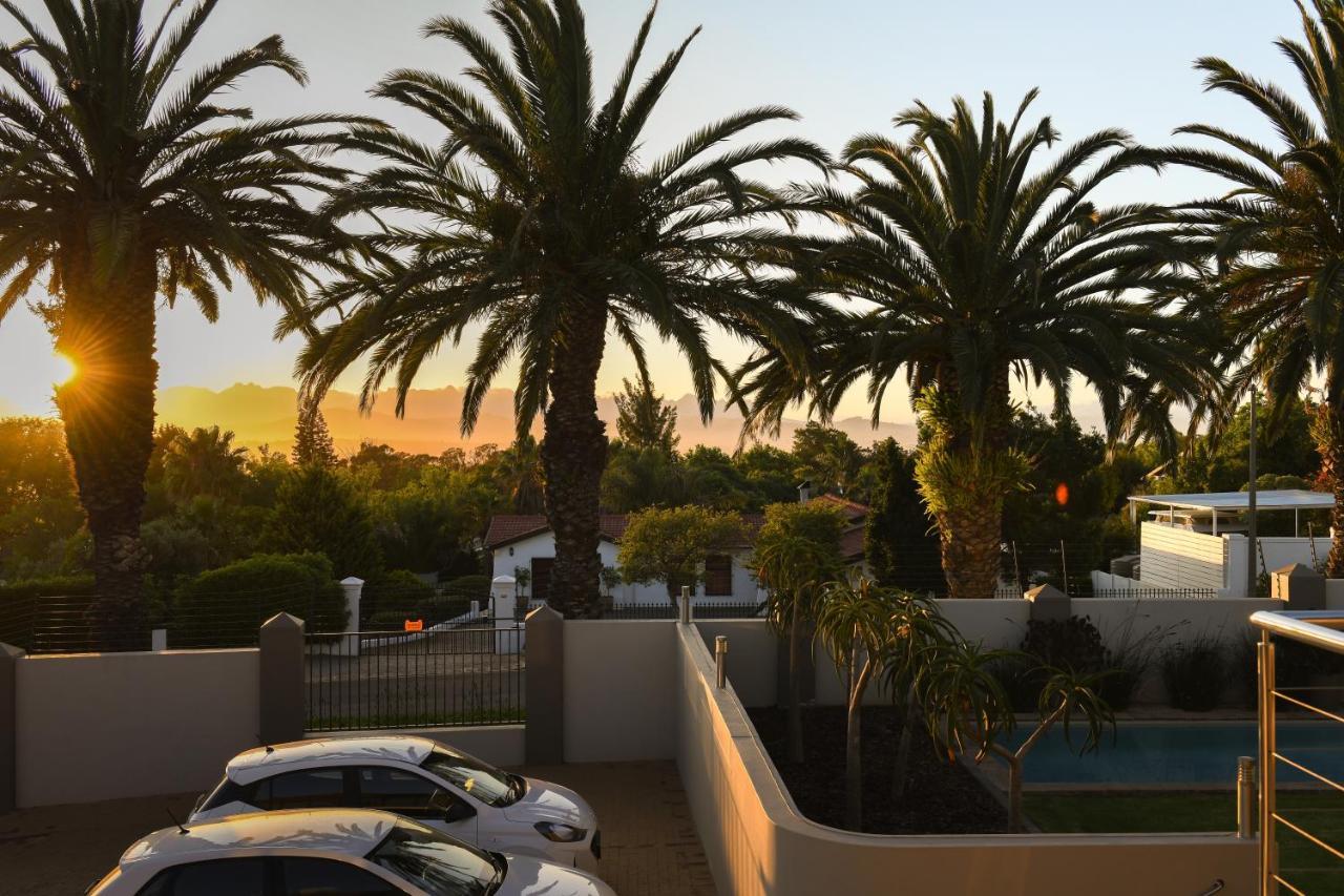 Four Palms Accommodation Durbanville Exterior photo