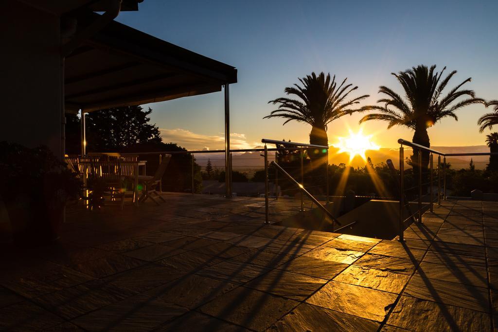 Four Palms Accommodation Durbanville Exterior photo