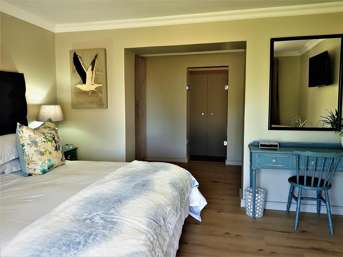 Four Palms Accommodation Durbanville Exterior photo
